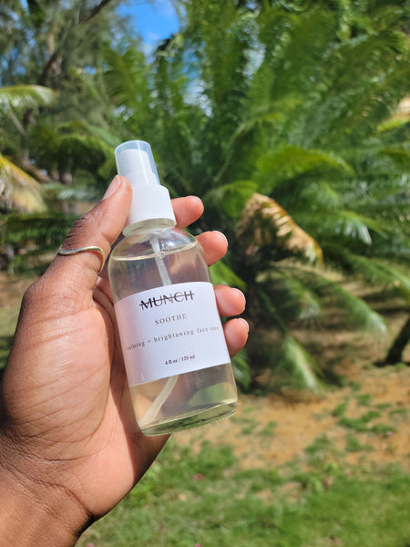 SOOTHE calming + brightening facial toner